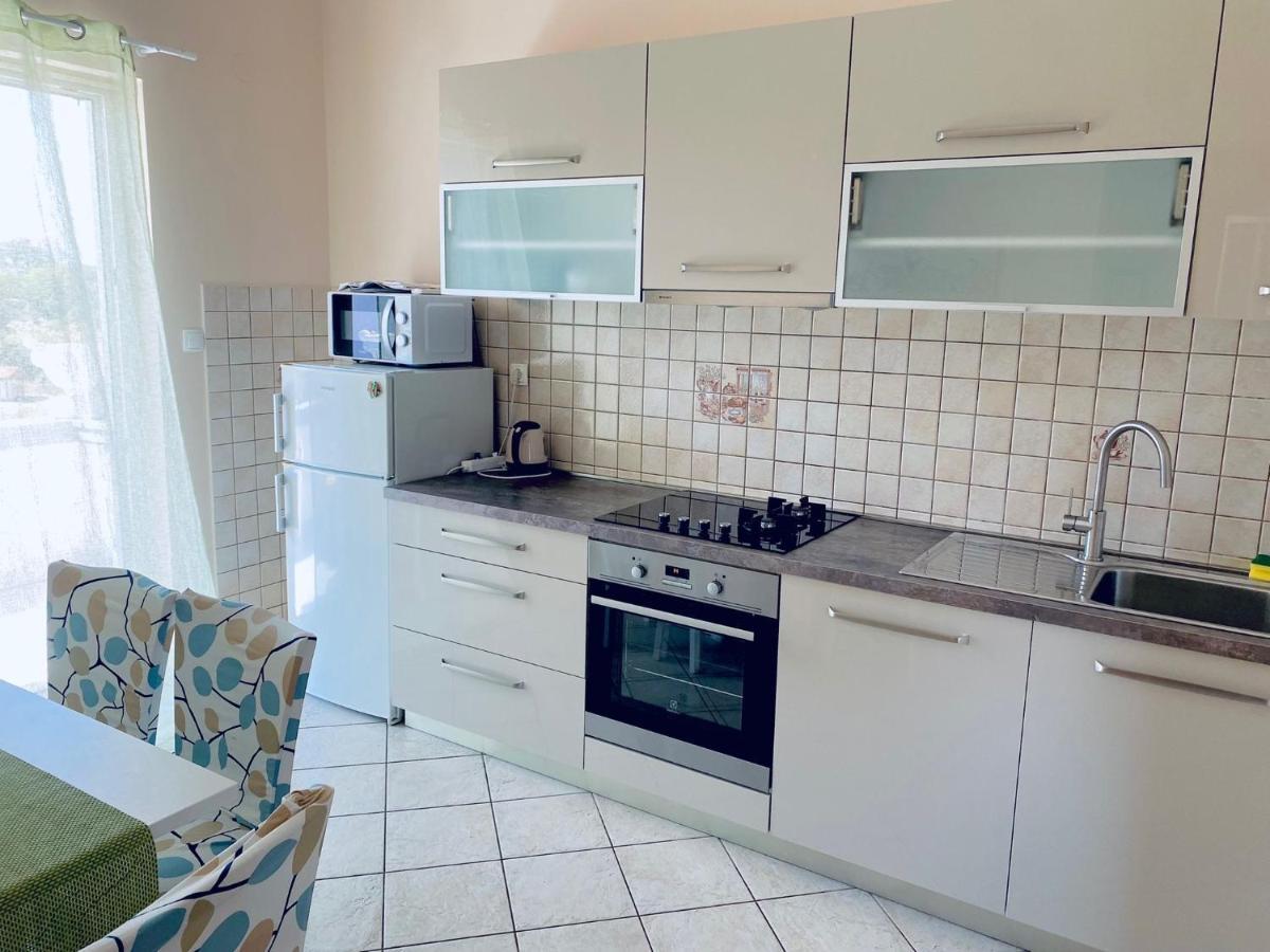 Apartmani Rab Kampor Exterior photo