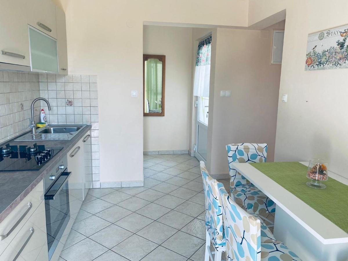 Apartmani Rab Kampor Exterior photo